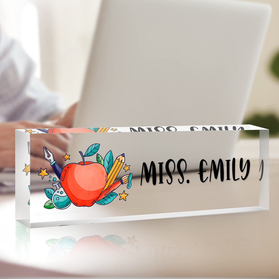 Custom Acrylic Glass Name Plates for Desks To Teacher